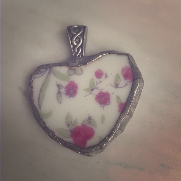 Jewelry - 3 for $20! Ceramic floral and silver heart pendant